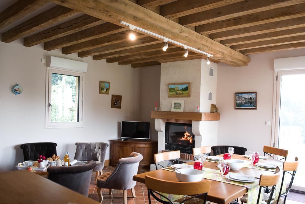 Holiday Home Le Clos Du Phare Saint-Samson-de-la-Roque Zewnętrze zdjęcie